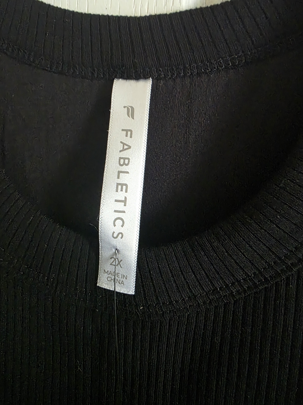 Fabletics Black Ribbed Crewneck Tank - Picture 4 of 5